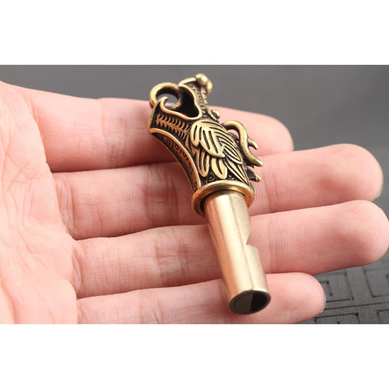 Copper Dragon/Skull Head Keychain Pendants Outdoor Referee Whistle Vintage Key Chains for Wild Survival Whistles Keyring Jewelry