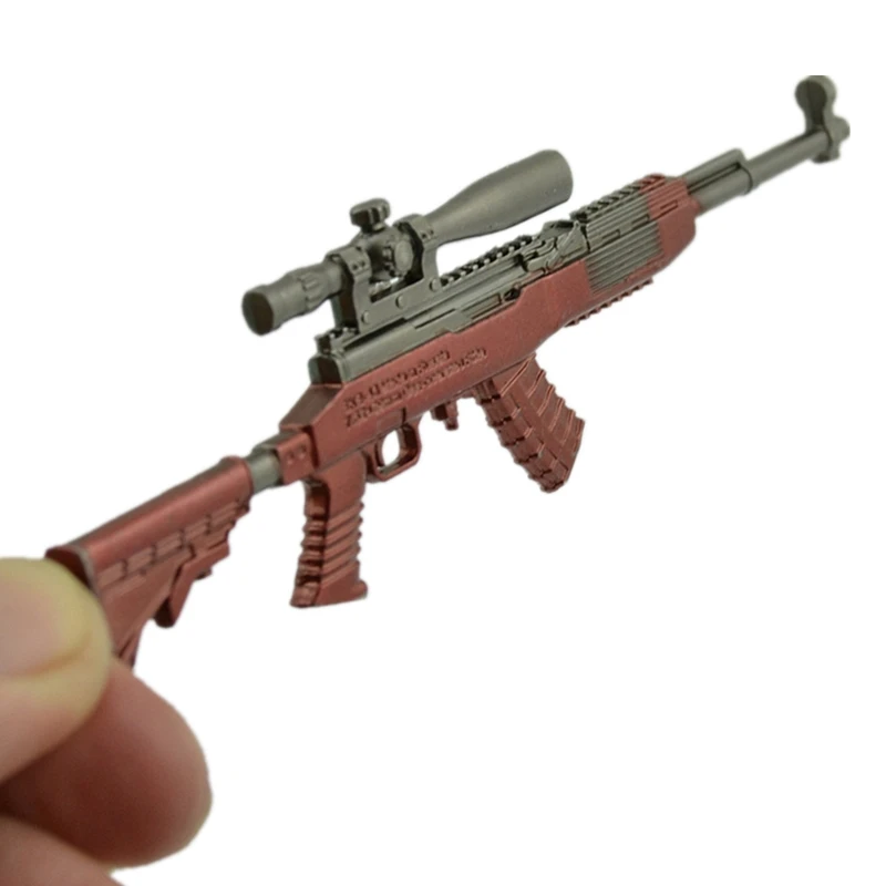 

Key chain ring men Metal Alloy Gun Toy Pendant Crystal Bag Charm llaveros Game Jewelry 2019 new style small gift Boys keychain