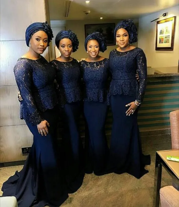 2019 Navy Blue Bridesmaid Dresses Bateau Neck Long Sleeve Maid Of Honor Dresses Lace Zipper Up Wedding Guest Dresses Plus Size