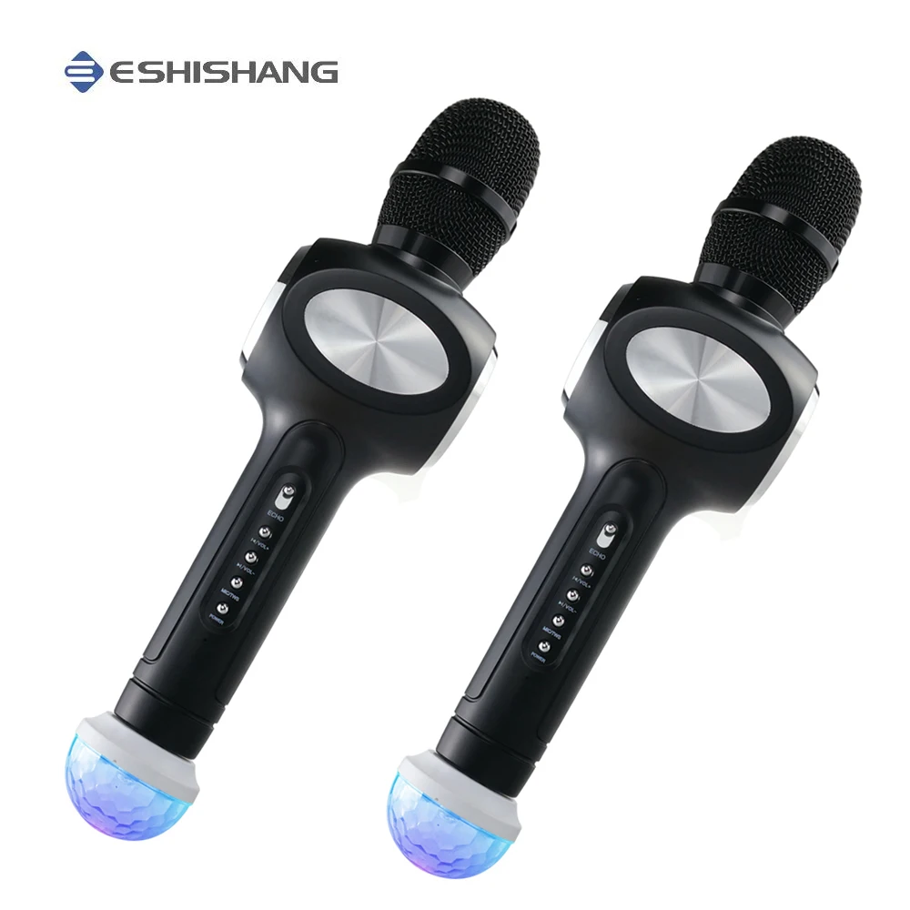 

2 sets Duet Singing Wireless Karaoke Microphone Bluetooth Speaker 2-in-1 Handheld with Disco Light Portable KTV Player for Phone