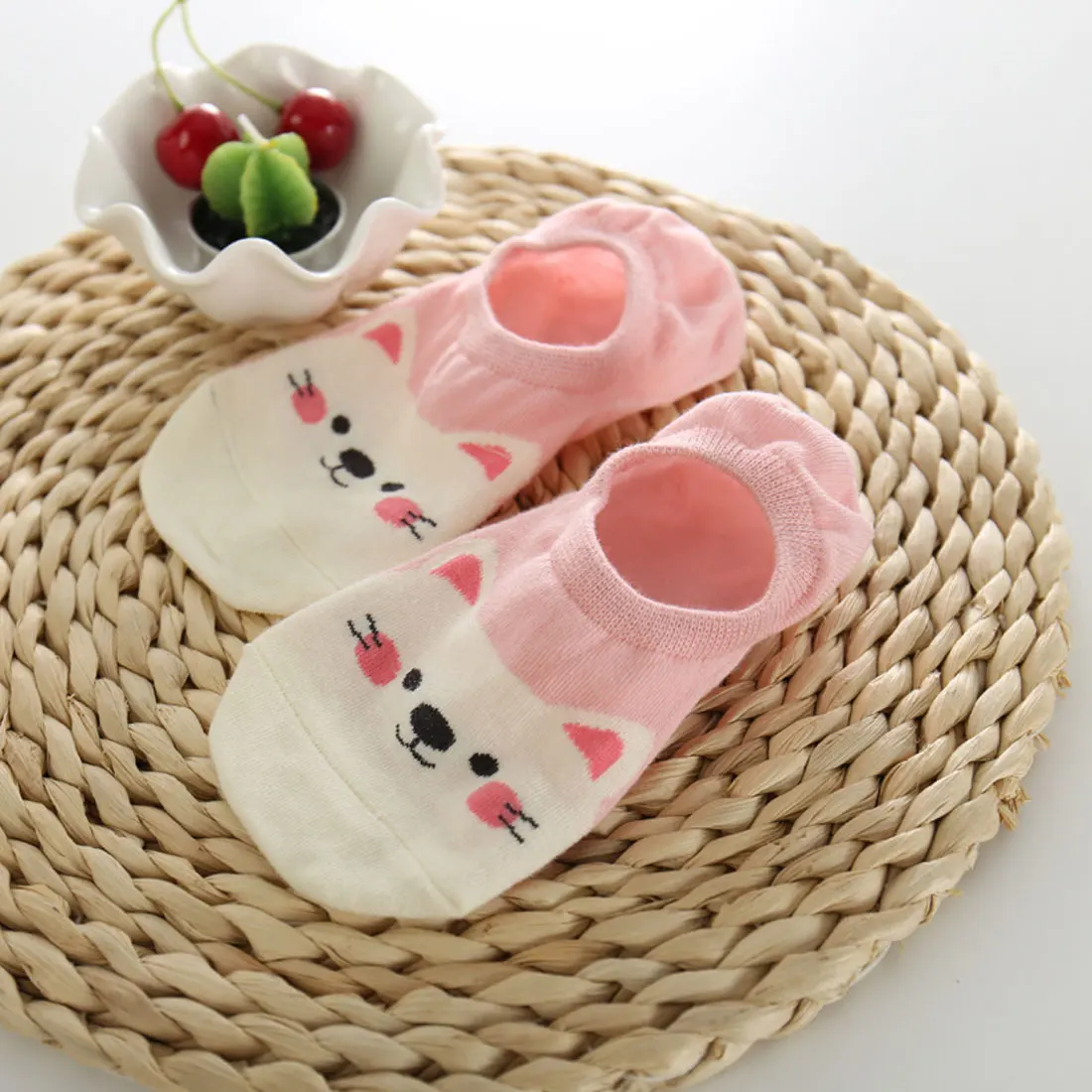 

Spring Summer Sweetly Candy Color Short Socks Japan Fashion Harajuku Cartoon Cat Pattern Funny Invisible Socks