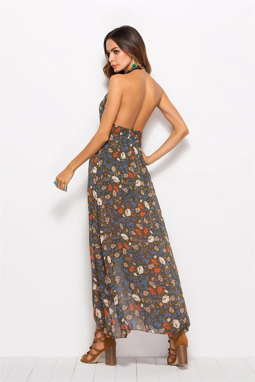 1033--544102631048_detail_24