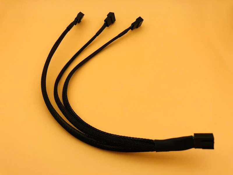 1 to 3 PWM 4P Female to 3/4 Pin PWM Fan Adapter 4Pin Splitter Cable for Computer Case Fan CPU Fan Mining Cooling Fans Hub Cable