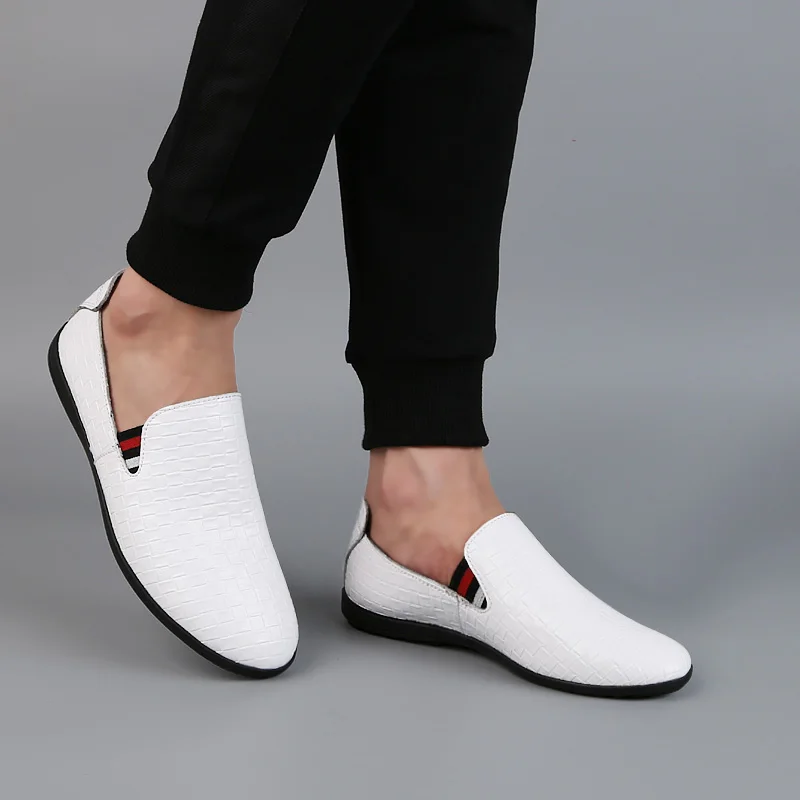 Большие размеры 45, 46, Мужская обувь из натуральной кожи Черные слипоны лоферы из натуральной кожи мужские мокасины обувь итальянского дизайнера