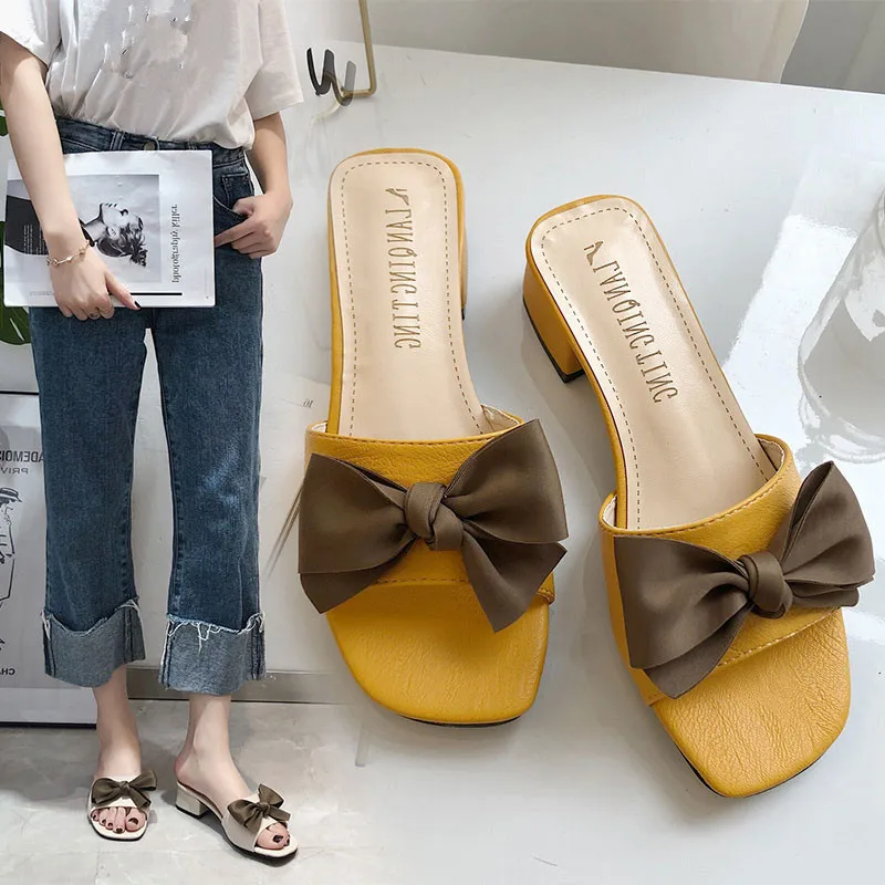 

Leather Modis Female Chunky Heel Flat Slippers Outside Heels Brief Toe Low Rubber Summer Ladies Bow Knot New 2019 Korean Slides