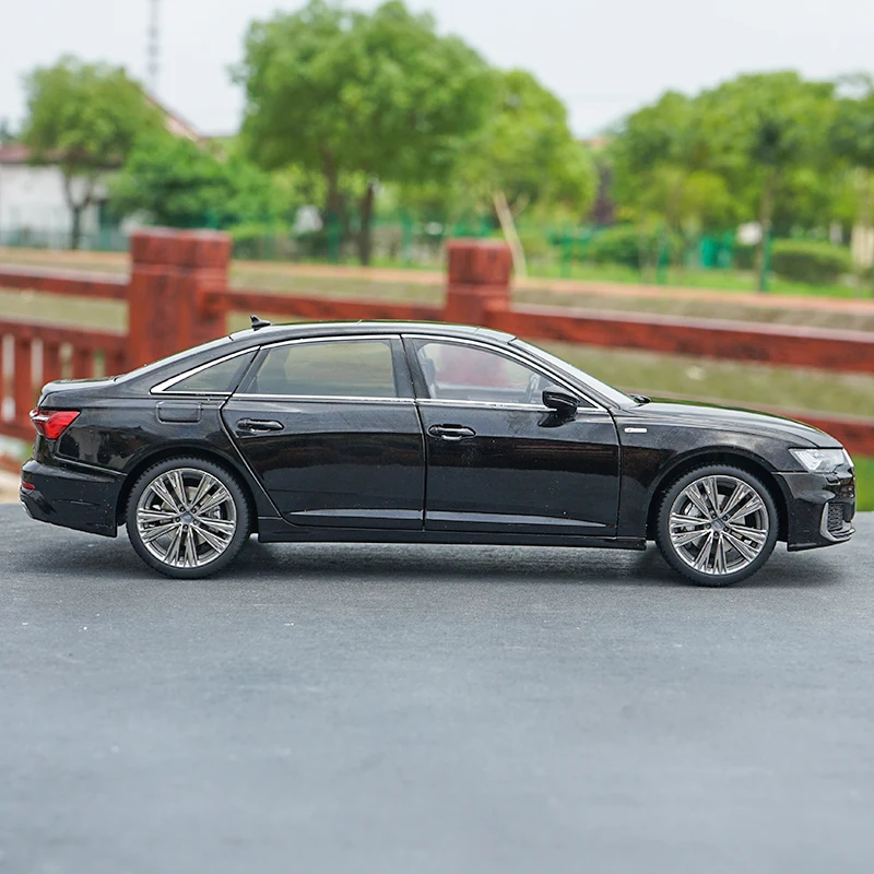 Изысканный подарок 1:18 Новинка A6L 2019 сплав модель автомобиля высокая имитация