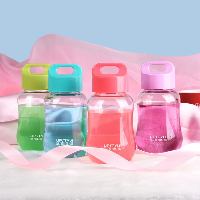 الكرتون البسيطة زجاجة مياه بلاستيكية لطيف أطفالي كريستال شرب زجاجة المحمولة الرياضة البروتين شاكر طالب حبل اليد كوب 200 مللي