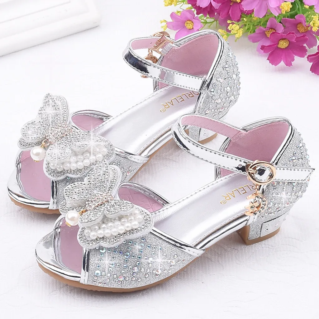 Детская обувь для девочек; сандалии с жемчугом для девочек; туфли принцессы с бантом и кристаллами; шикарные сандалии для девочек
