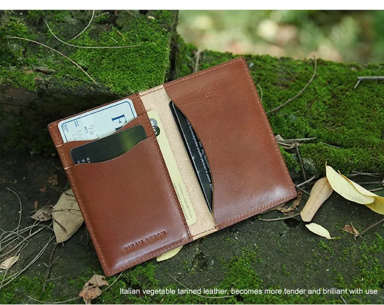 Italian vegetable tanned leather  Card case