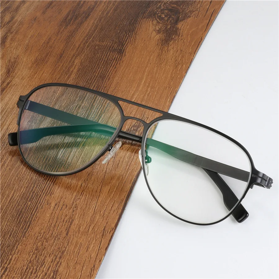 New Men's Eyeglasses Frame Is Light  Alloy  Prescription Glasses  Myopia  Anti Blue Light Computer Glasses  Fashion Designer