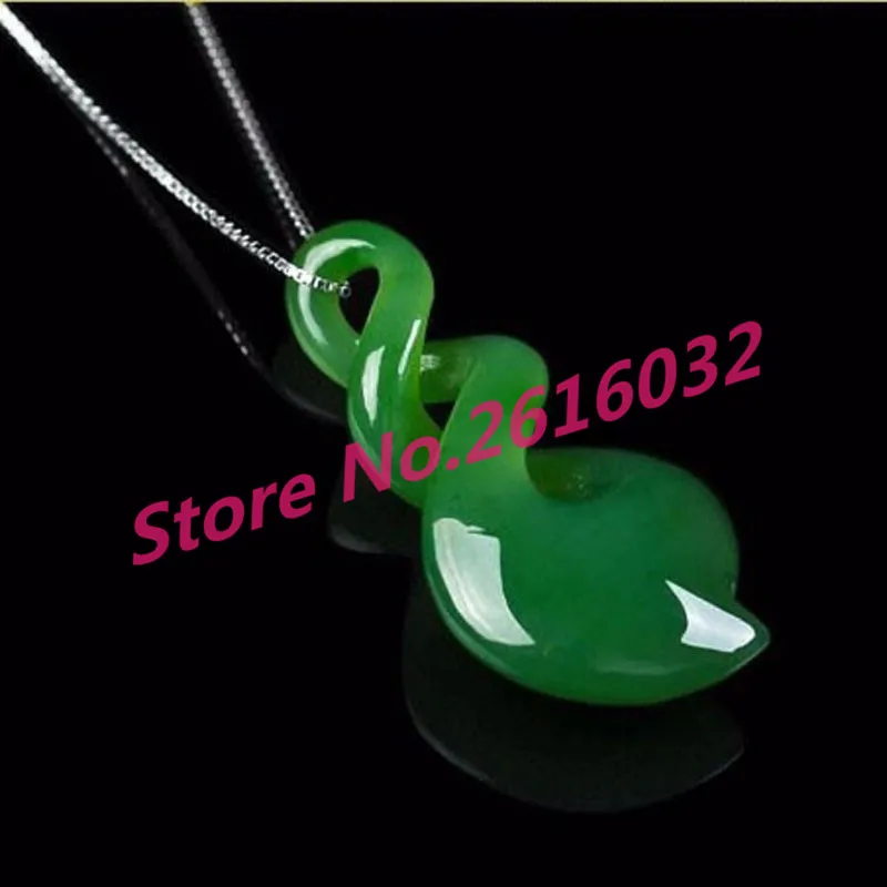 TNUKK-New-Zealand-Maori-Triple-Twist-Nephrite-stone-Pendant-Free-Shipping-Green-White-and-white