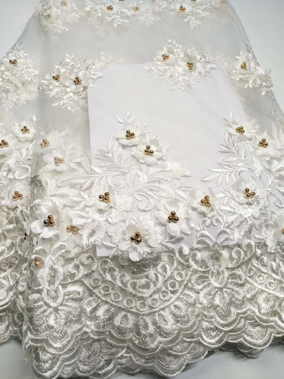

Beautiful Beads 3D Net Lace Fabrics New 3D French Lace With Diamonds Yellow French Lace Luxury Dress Fabrics For Party N002