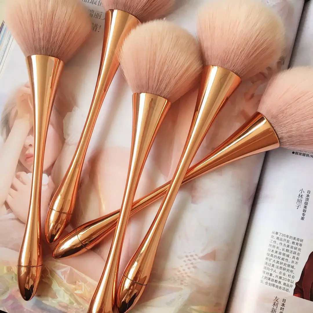 

One small waist makeup brush high foot cup blush brush large number fixed makeup powder makeup tool