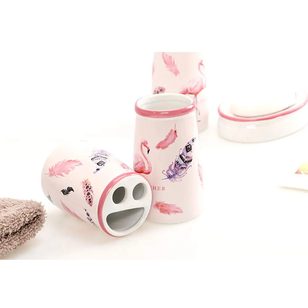 4 шт. роскошный Фламинго фарфоровый набор для ванной Роза для домашнего декора держатель для зубной щетки диспенсер для мыла лоток для хранения туалетных принадлежностей