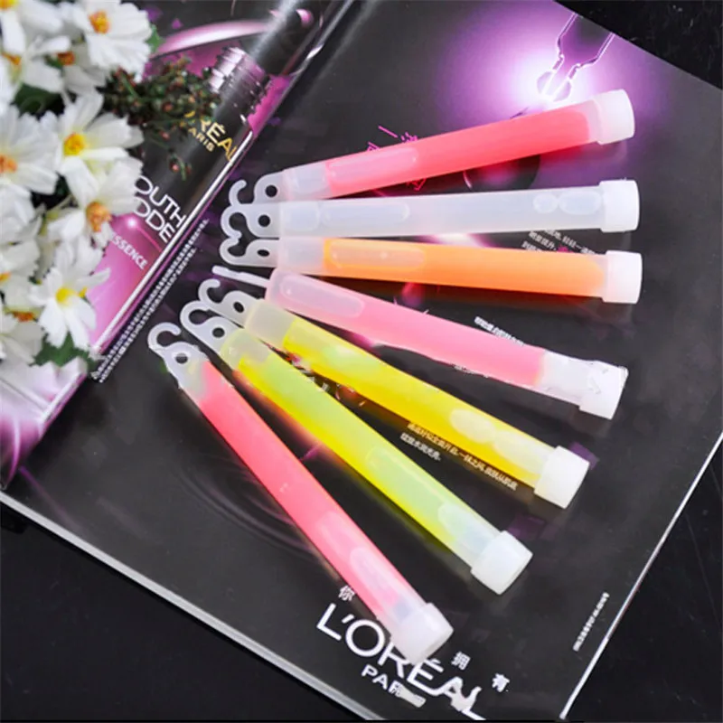 

12pcs/lot Colorful Lightting Glow Stick Bangbang Cheers Bar Party Keychain Performance Camping Emergency Lighting Glow Sticks