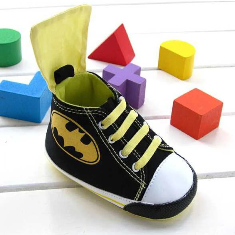 NEW 2015 brands hot Slip on Baby Batman shoes baby First Walkers Girl