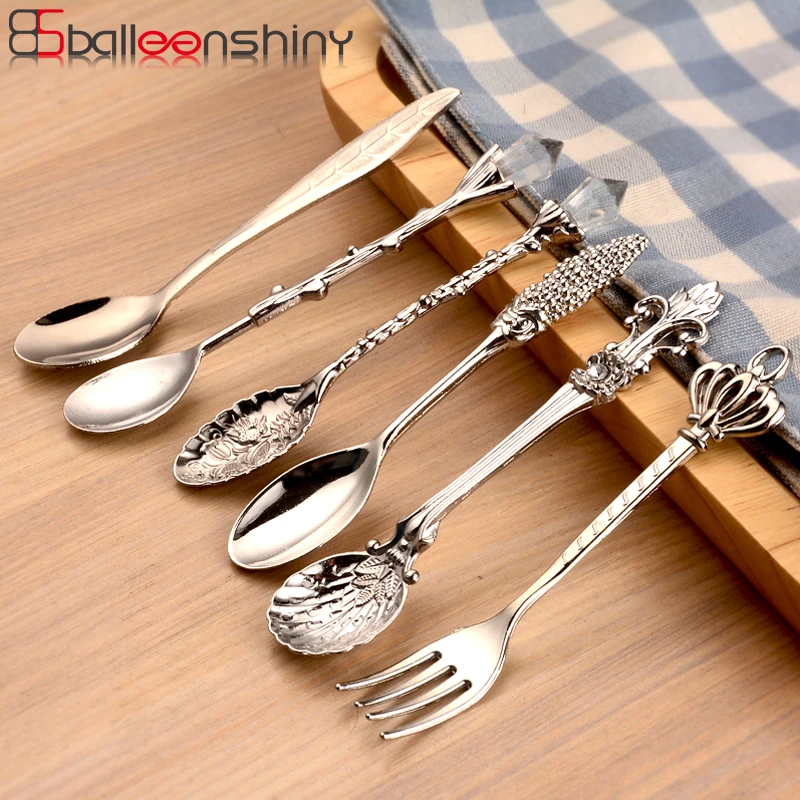

BalleenShiny 6pcs/set Retro Mini Dessert Spoon Set Vintage Flower Handle Coffee Stir Cake Exquisite Tableware Teaspoon Decor