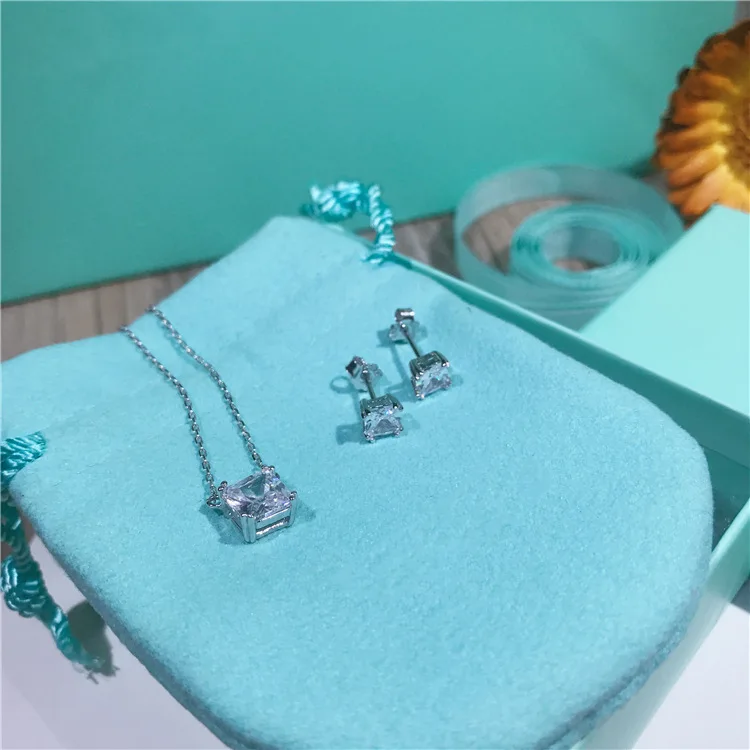 

Trendy Stunning Earrings Stud Fashion Sparkling Square Zircon Decorative Pendant Pure 925 Sterling Silver Women Jewelry Set