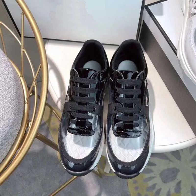 

2018 BANGNIFAMILYluxury famous brand high quality lady real dermis comfortable round toe black white shoes Casual Flat Shoes