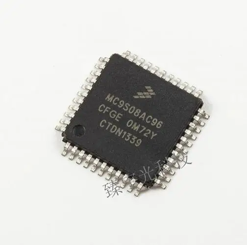 

5pcs/lot MC9S08AC96 MC9S08AC96CFGE QFP