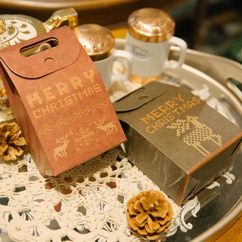 

10pcs Creative kraft paper Christmas gift candy apple packaging bags Merry Christmas new year tree snowflake deer favor boxes