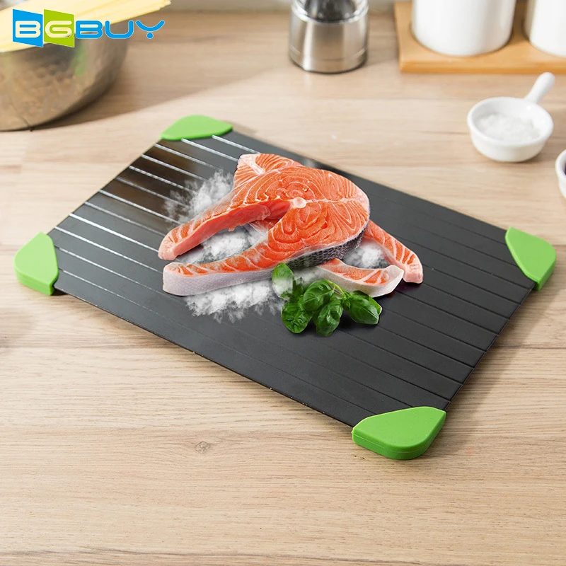 Large Fast Defrosting Tray for Frozen Food Thawing Plate Defrost Meat/Frozen Food Quickly without Electricity Microwave Tray