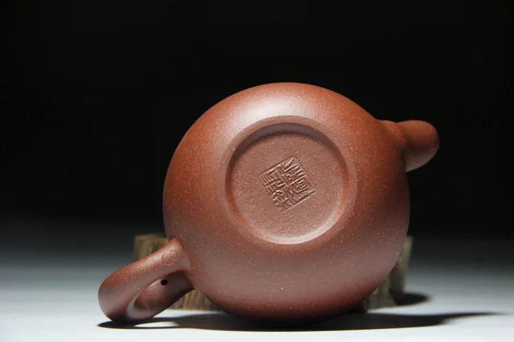 Аутентичный исинский Цзы-Ша Мастерс ручной работы чайник руды металлический пурпурный mud Hua Yinghu 0155 оптом и в розницу 300 мл
