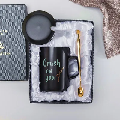 OUSSIRRO, креативная керамика с крышкой и ложкой, Подарочная коробка, кофейная кружка для влюбленных, чашка для чая, молока, креативный подарок на свадьбу, годовщину - Цвет: Gift box