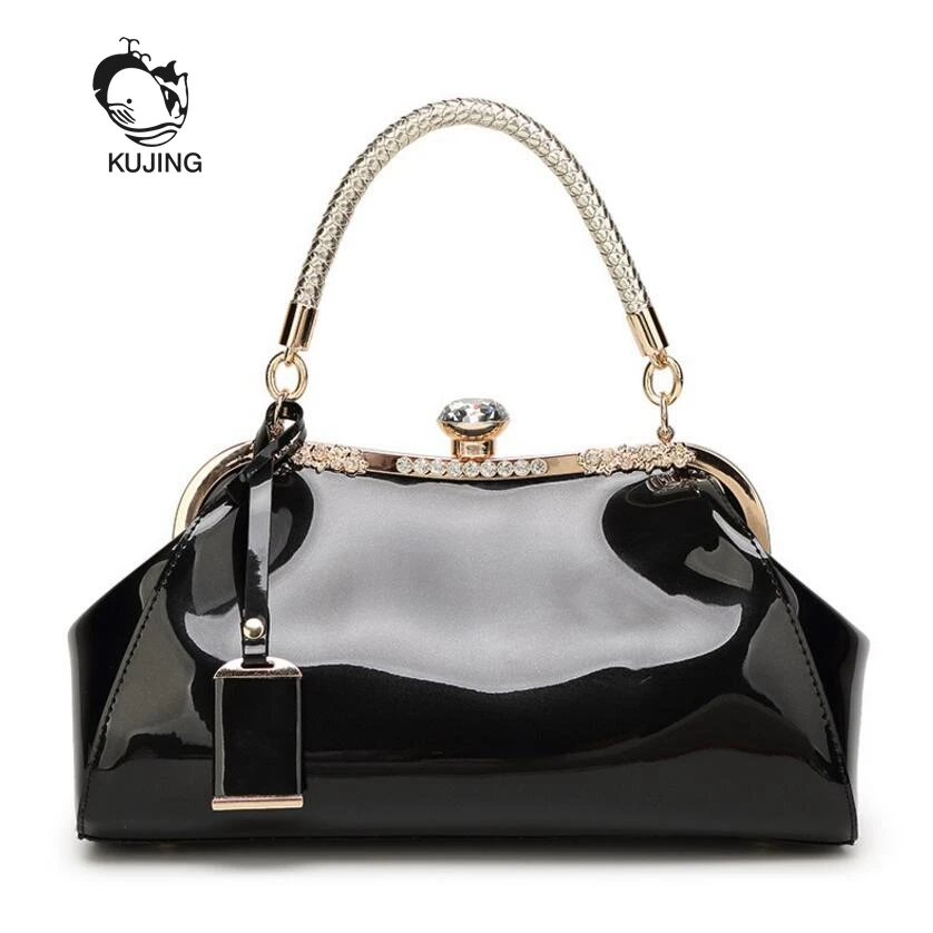 aristocrat messenger bag