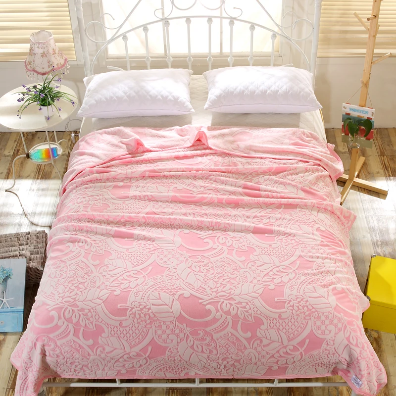 Naturelife Stylish Pink + White Prints Pattern Soft Throw Blanket Warm