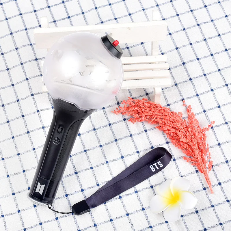 

[MYKPOP] ~ New Arrival~ BTS Army Bomb with Bluetooth Ver.3 with Bluetooth KPOP Fans Collection SA19030901
