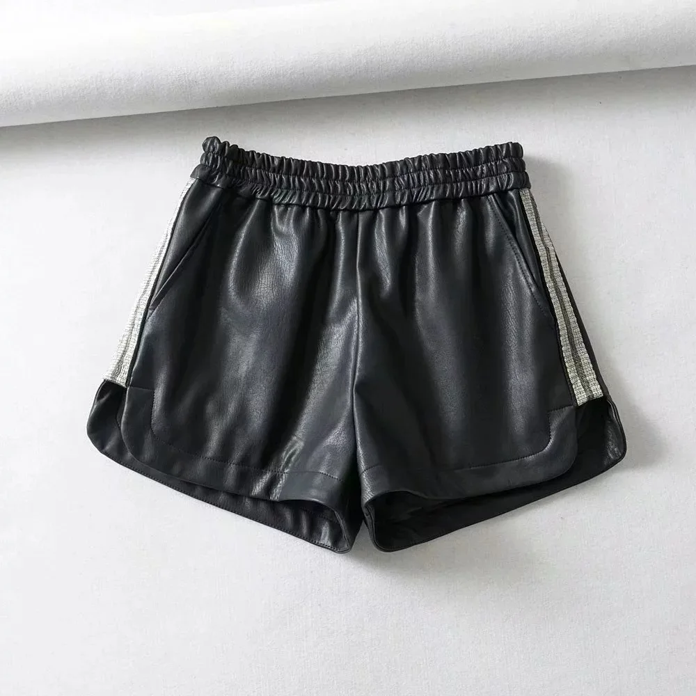 

2019 Spring New Arrival European & American Style Slim Elastic Waist Leather Shorts Women With Both-side Beading Free Shipping