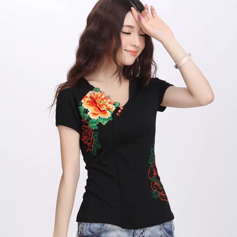 

M-5XL National Wind Women Flower Embroidery T Shirt New Arrival Summer Short Sleeve Tees Female Slim Fit T-shirt Clothes 62262