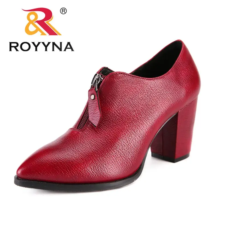 ROYYNA/Новинка; классические женские туфли-лодочки из синтетического материала; женские мокасины с острым носком; женские модельные туфли на высоком каблуке; женские свадебные туфли - Цвет: DARK RED