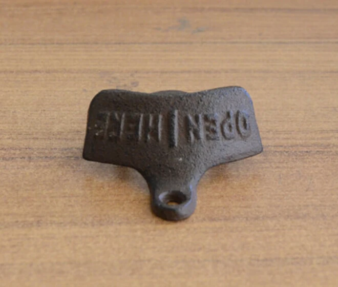 

2015 hot sale metal wall mounted bottle opener ss998