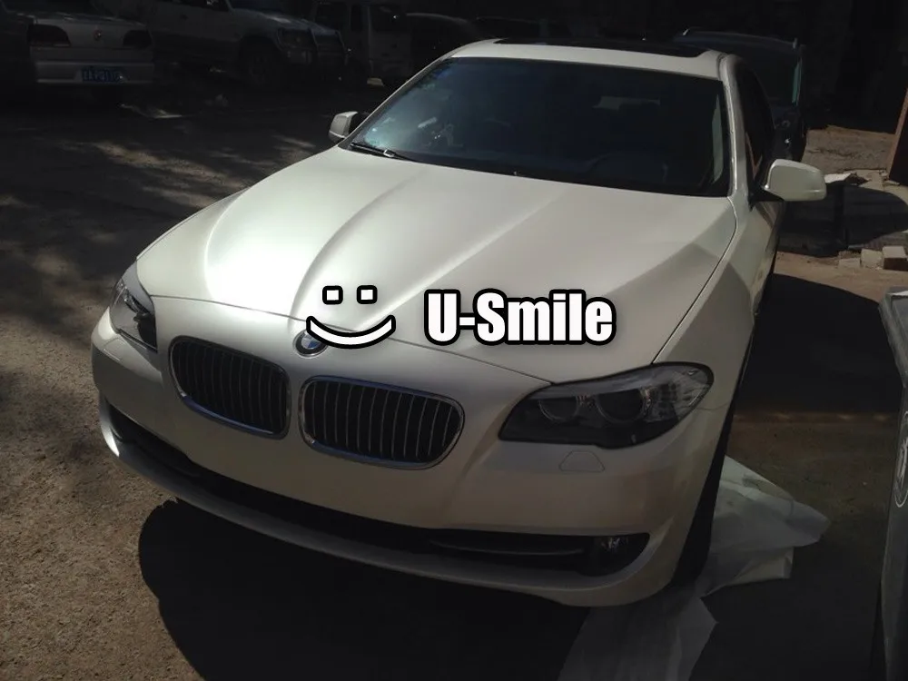 Matt-Chrome-White-Vinyl-Roll-06