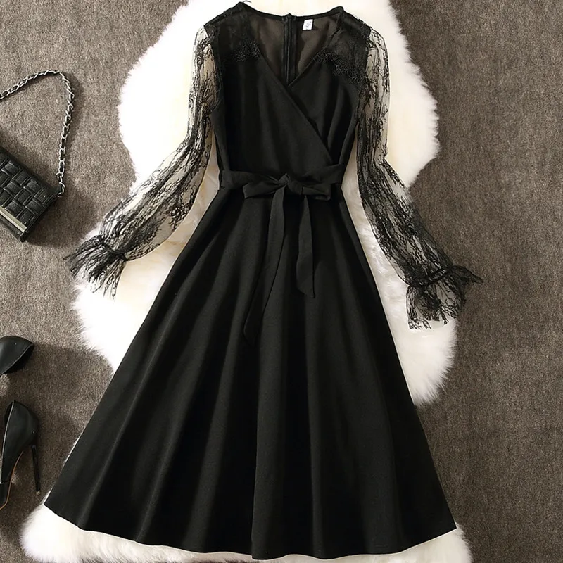 

2019 Autumn New Fashion Black Lace V-neck Long sleeve A-line Bodycon Party Dress Spring