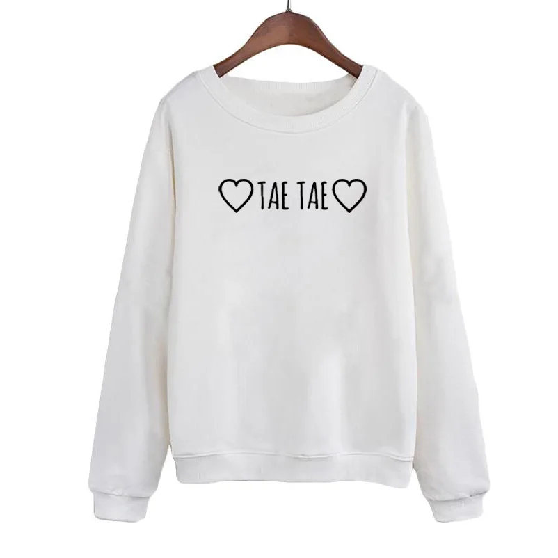 Tae Harajuku печати флис пуловеры KPOP уличной моды Для женщин топы черный, Белый Цвет толстовки топы с круглым вырезом