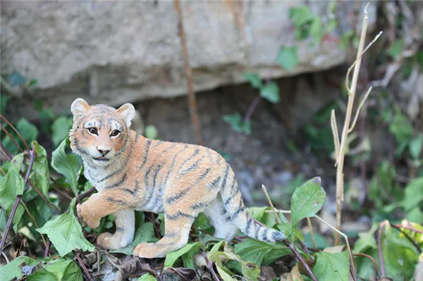 Tiger Wild Animal resin figure toy cake home office car decoration - 7