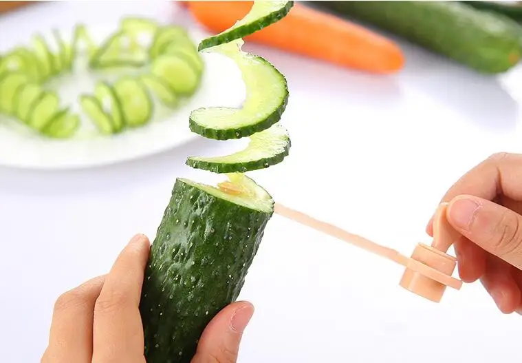 1 шт. кухня гаджет фрукты Garnishes Спираль Slicer пособия по кулинарии резка помощь руководство овощи узор резные цветы инструменты OK 0791