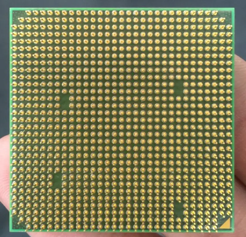 AMD الظاهرة X4 9650-HD9650WCJ4BGH 95 W وحدة المعالجة المركزية 940 AM2 + 100% العمل بشكل صحيح سطح المكتب المعالج