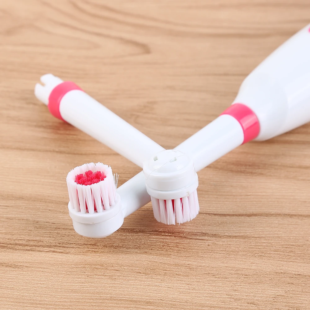 Вращающаяся противоскользящая Водонепроницаемая электрическая зубная щетка с 1 сменными головками для зубной щетки на батарейках