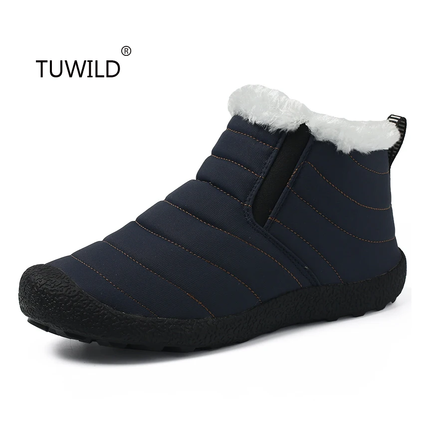 

2018 Russian winter outdoor men and women plus velvet short tube snow boots winter couple waterproof non-slip warm cotton shoes