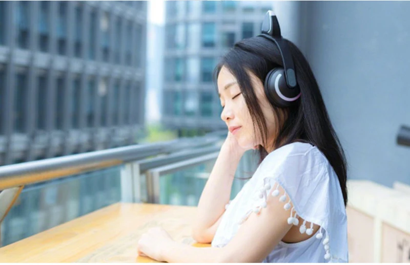 JINSERTA Cat Rabbit Deer Devil Ear Headphones 7 Color LED Flashing Glowing Wireless Bluetooth Headphone For Cosplay Kids Gaming