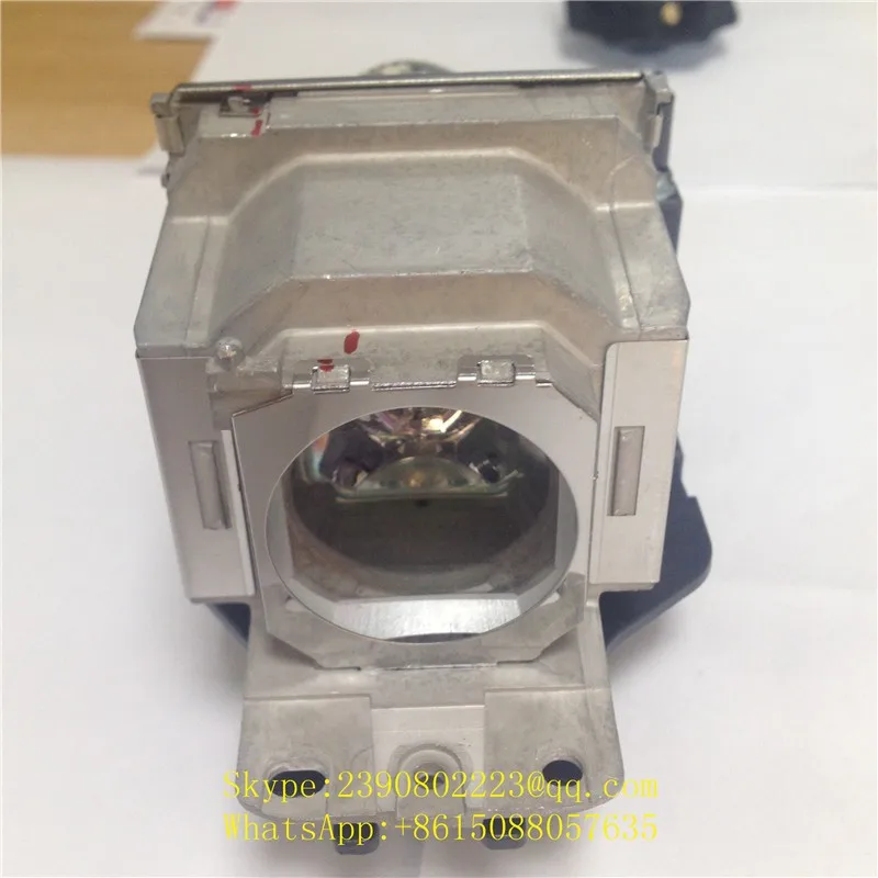 

LMP-E211 Projector Lamp For SONY VPL-EX100 VPL-EX120 VPL-EX145 VPL-EX175 Original Bulb With Housing