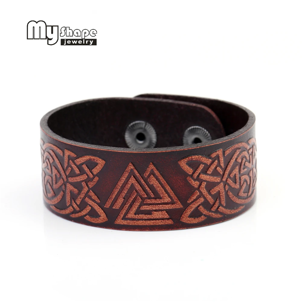 Celtic knot leather snap fit belt