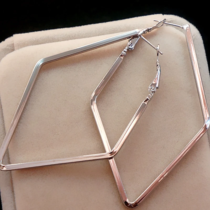 

New Simple Design Drop Earrings for Women Charm Geometric Silver Color Alloy Women Earrings Wholesale Ladies Jewelry