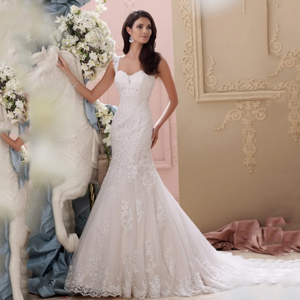 Vintage Juliet Neckline Sweetheart Appliqued Low V Back