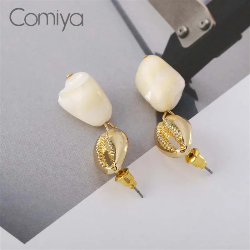 Брендовые серьги подвески Comiya длинные золотого цвета из цинкового сплава с