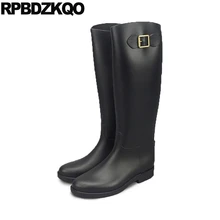 Дешево Круглый носок низком каблуке слипоны металл длинный высокие сапоги ботинки водонепроницаемый черный обувь резиновые осенняя женская китайский мода женский полусапожки